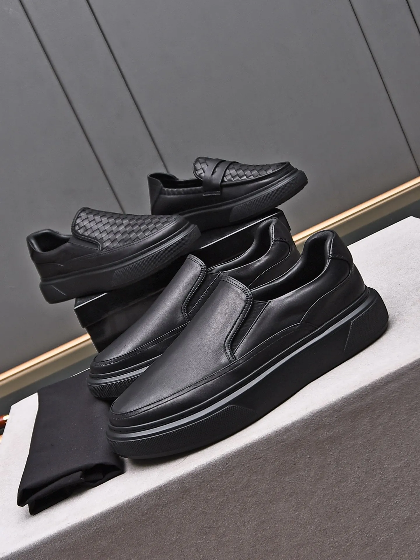 Men's Men's Shoes💰520 [One-step-up] BOTTEG* VENET* - high-end boutique Size: 38-44 (45 customized) BV new product, first-layer cowhide artificially woven classic style and contemporary fashion temperament harmoniously blend, rubber sole is light and flexible, water-dyed cowhide lining! [Taobao, Tmall, and live streaming are the first choices]